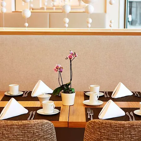 Ξενοδοχείο Steigenberger Am Kanzleramt 5*