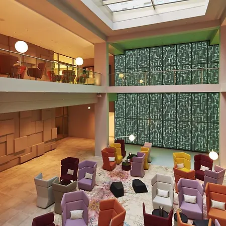 Steigenberger Am Kanzleramt 5* Berlín