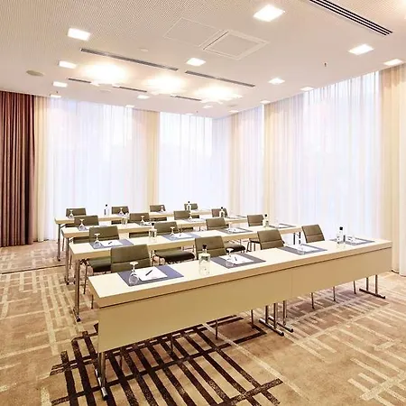 Steigenberger Am Kanzleramt Hotel 5*